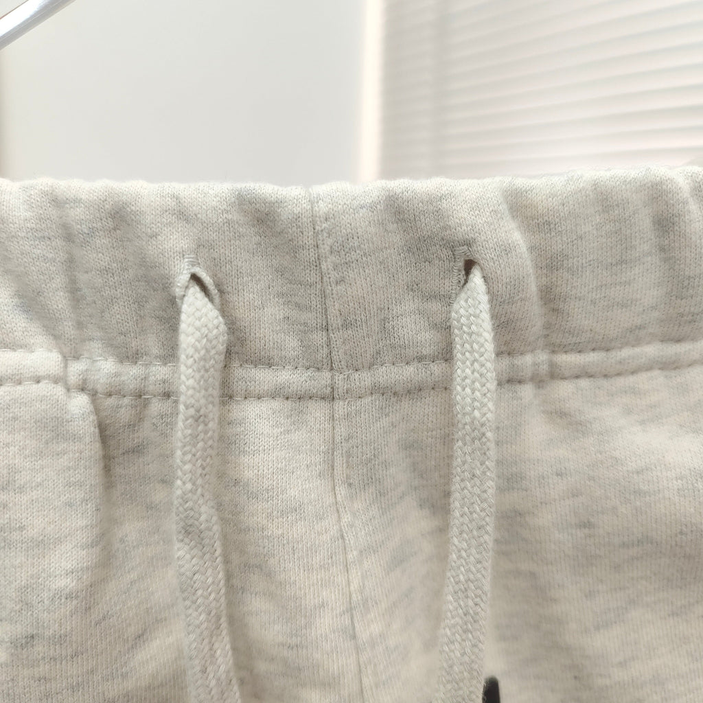 Fear of God ESSENTIALS Relaxed Sweat Shorts