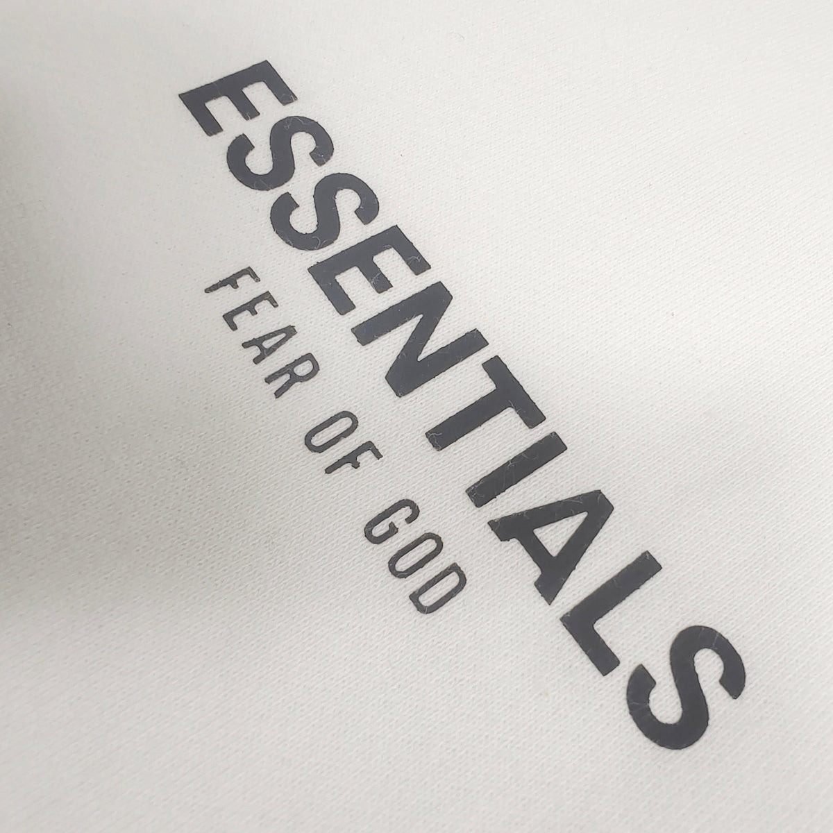 Fear of God ESSENTIALS Relaxed Sweat Shorts