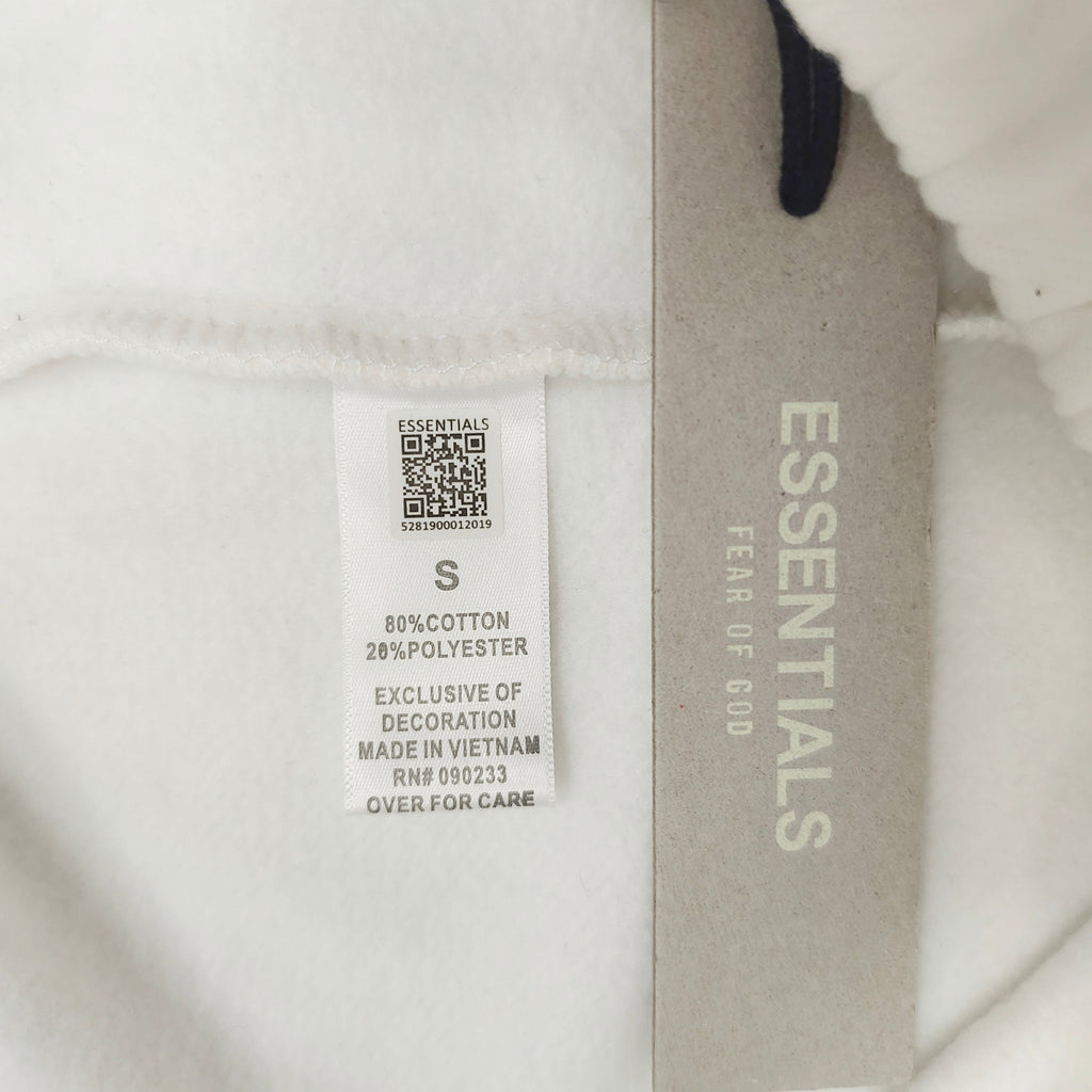 Fear of God ESSENTIALS Relaxed Sweat Shorts