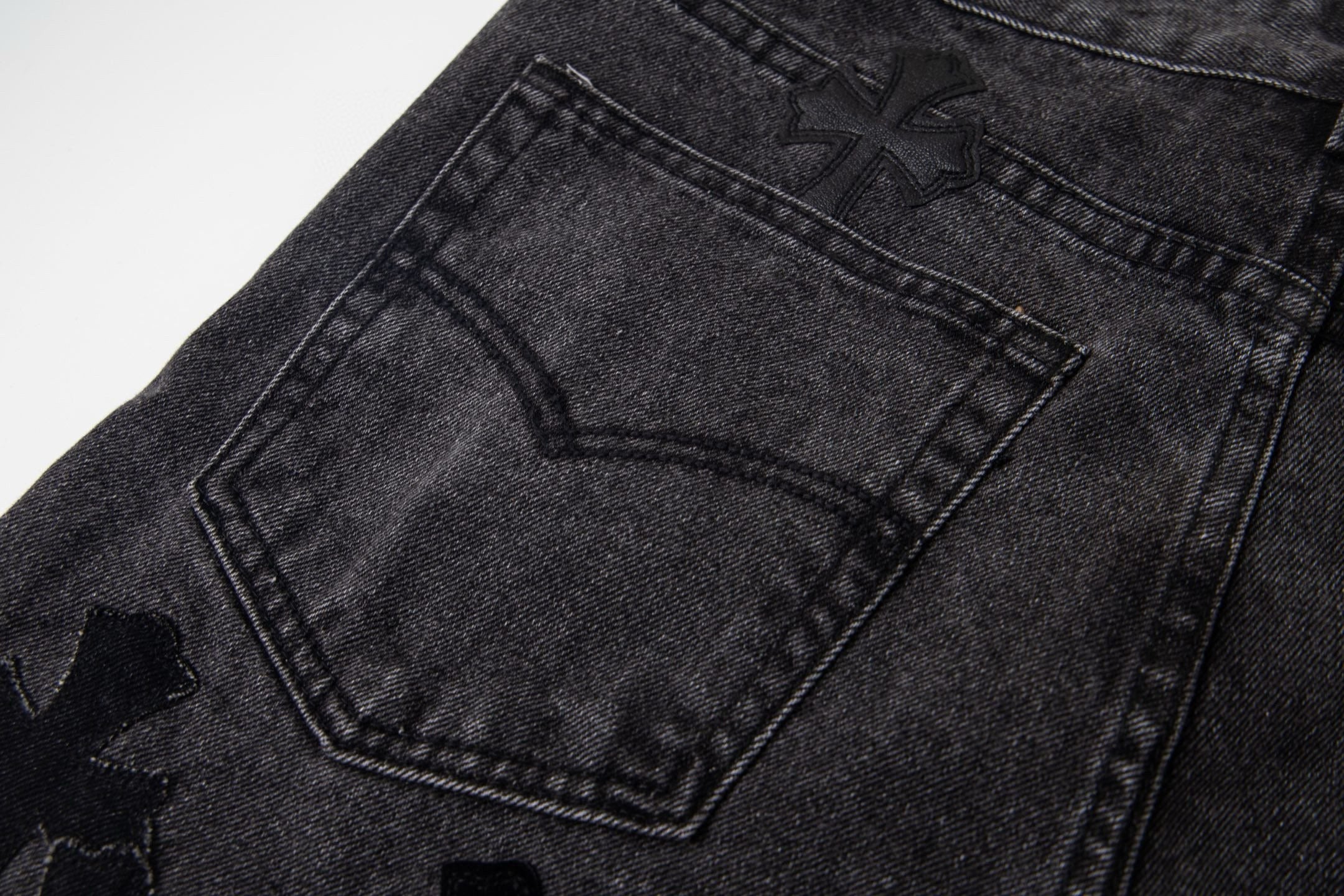 Chrome Hearts New Pants-826
