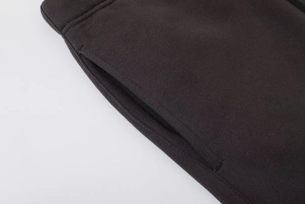 Fear of God ESSENTIALS Relaxed Sweat Shorts