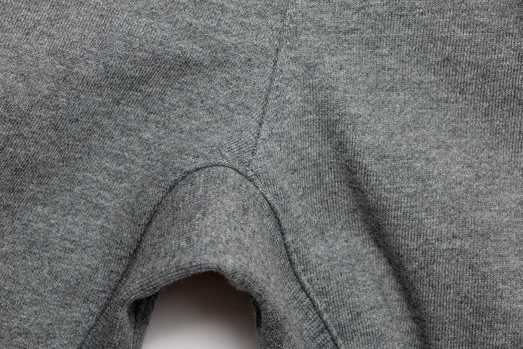 Fear of God ESSENTIALS Baggy Sweatpants